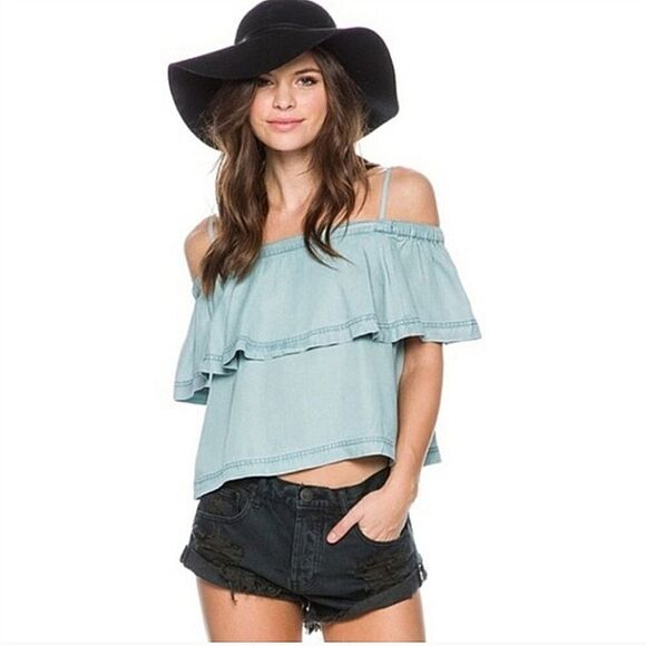 Free People Light Blue Chambray  Denim Crop Tank Off Shoulder Ruffle Top Small - Picture 1 of 16